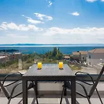 Apartment Medak *